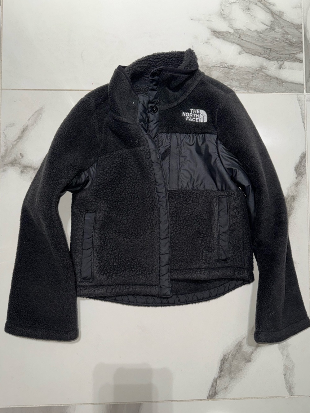The North Face Kids Black Sherpa Fleece Jacket XS (6)